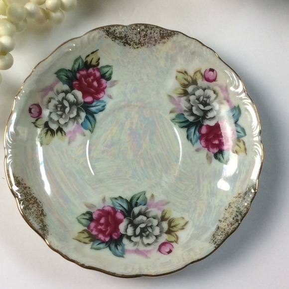 Tea Cup & Saucer Pearl Iridescent Tri-Footed Japan - Picture 6 of 15